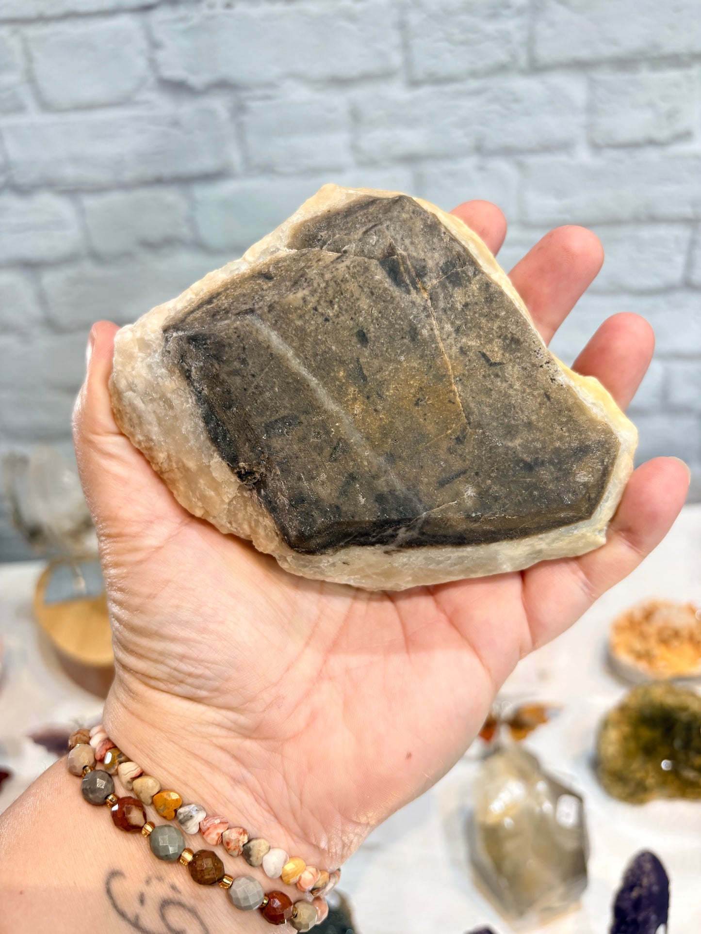 FL1 - Fluorite brute sur cristal de roche