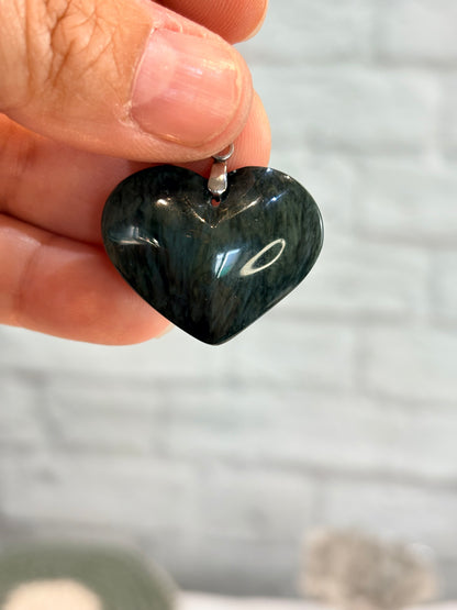 POM1 - Pendentif obsidienne manta huichol