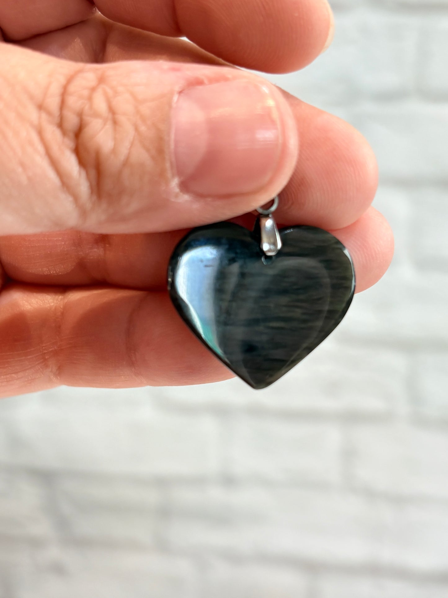 POM3 - Pendentif obsidienne manta huichol