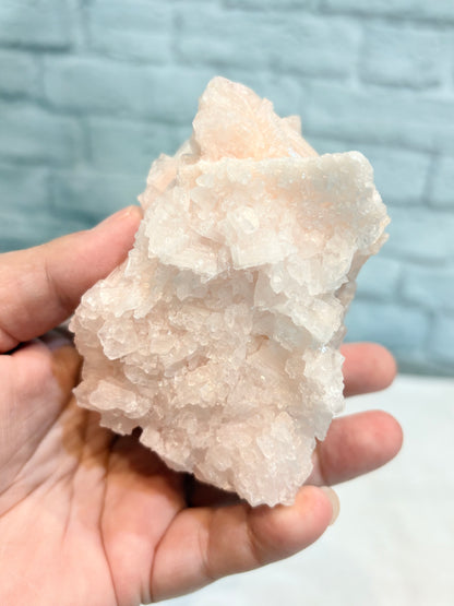 HR8 - halite rose