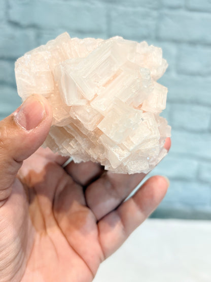HR12 - halite rose