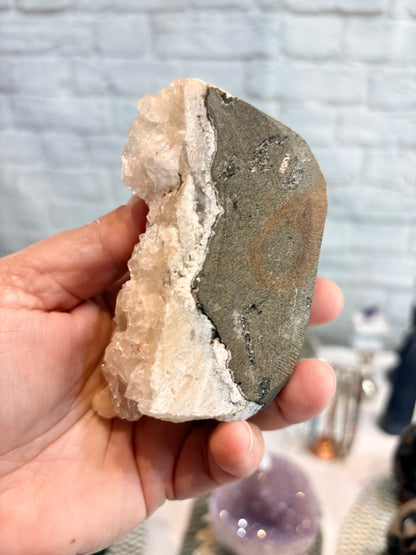 APP3 - Apophyllite verte et stilbite
