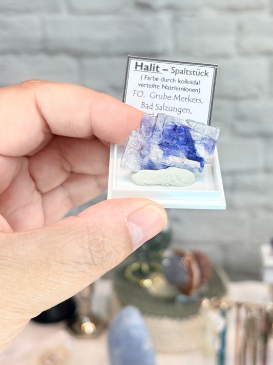 HB2 - Halite bleue