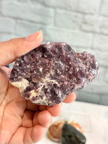 LPB1 - Lepidolite boltroïdale brute