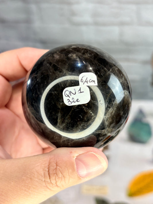 QN1 - Sphère en quartz noir