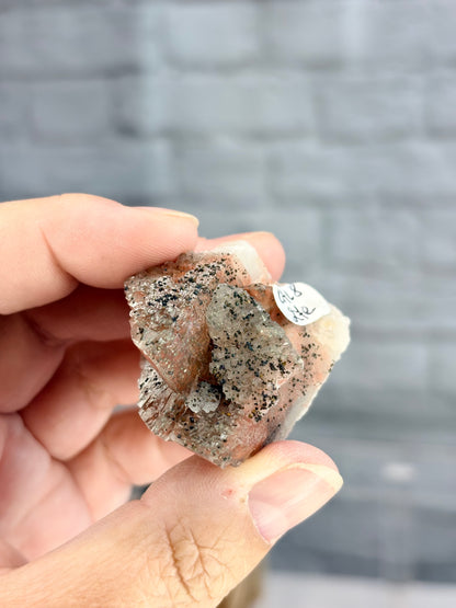 CAL8 - calcite pagode brute