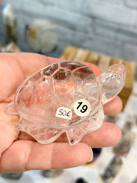 Grosse tortue en cristal de roche