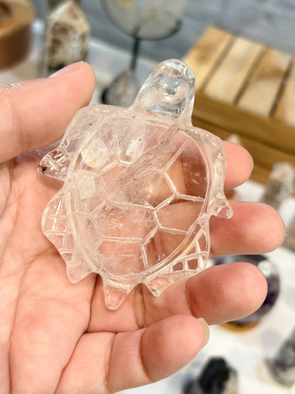 Grosse tortue en cristal de roche