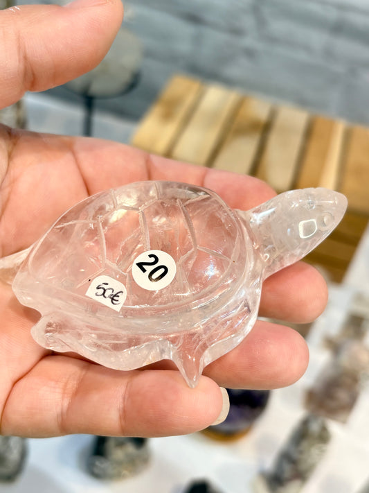 Grosse tortue en cristal de roche