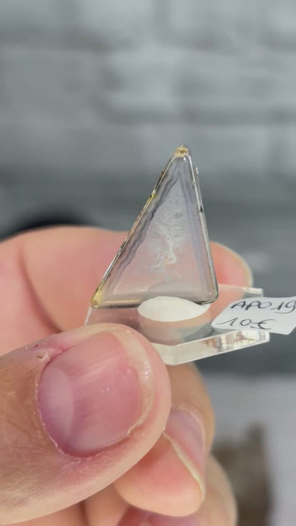 APO19 - Agate polyédrique du Brésil
