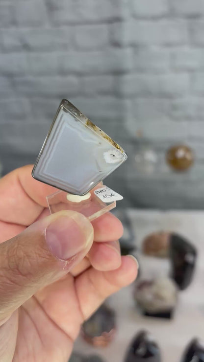 APO3 - Agate polyédrique du Brésil