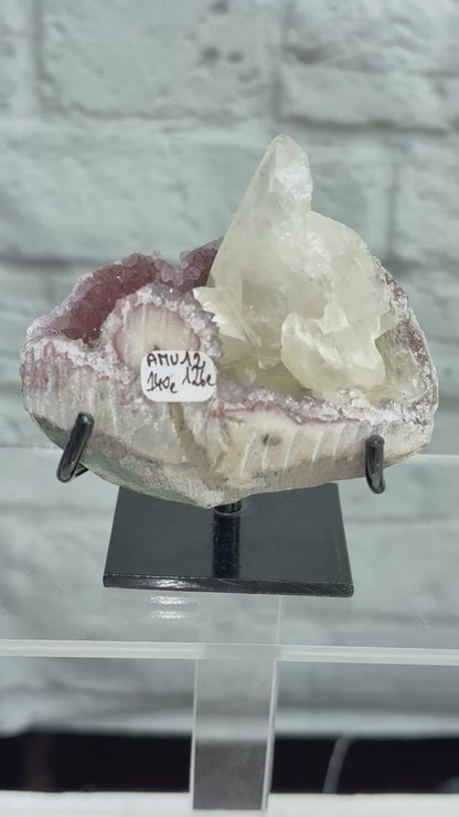 AMU12 - Améthyste et calcite d’Uruguay sur pied