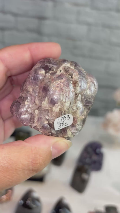 LPB3 - Lepidolite boltroïdale brute