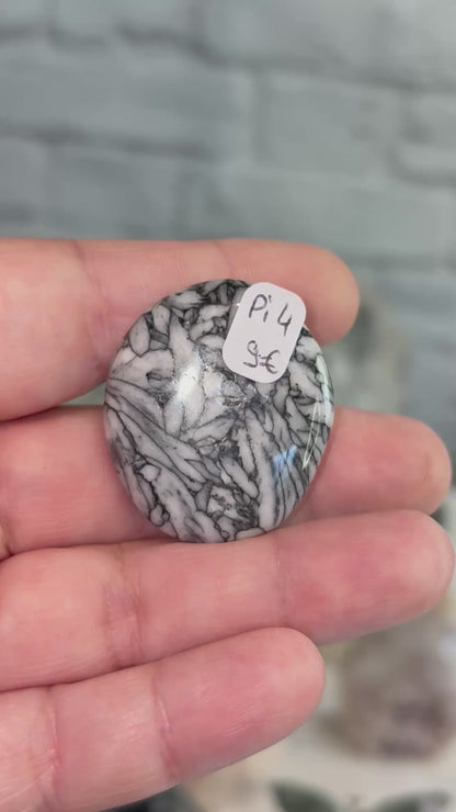 PI4 - Pierre roulée plate de Pinolite
